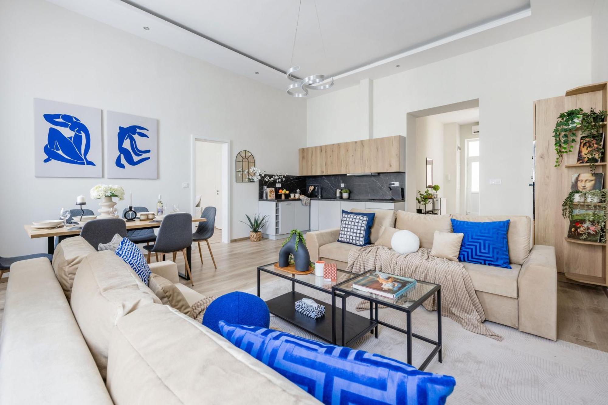 Central Budapest Oasis - Modern Charm, Timeless Comfort المظهر الخارجي الصورة